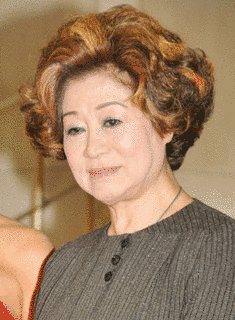 水谷八重子の画像