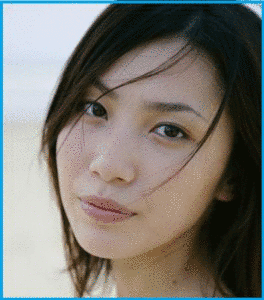 村川絵梨の画像