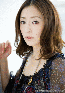 松雪泰子の画像