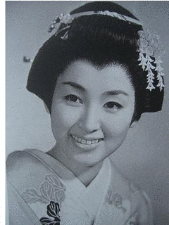 桜町弘子の画像