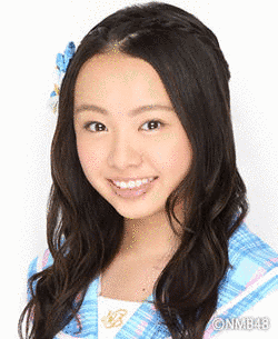 梅原真子の画像