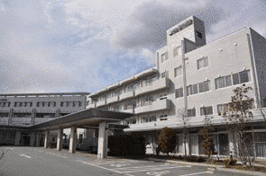 北杜市立塩川病院の画像
