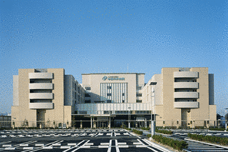 公立学校共済組合中国中央病院の画像