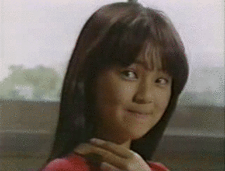 磯崎亜紀子の画像