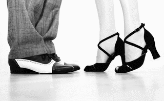 DANCING SHOESの画像