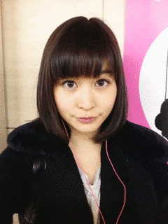 岡崎歩美の画像