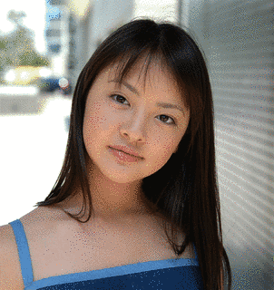 岡本奈月の画像