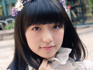 門前亜里の画像