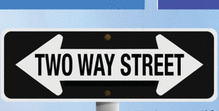 TWO-WAY STREETの画像