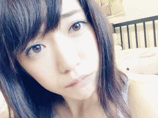栗生みなの画像