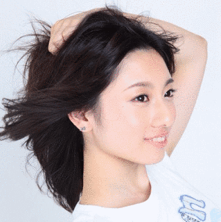 近藤亜紀の画像