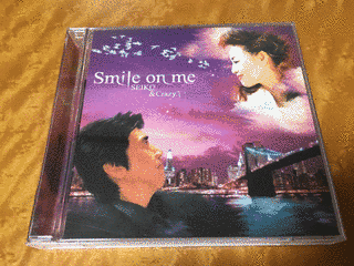 SMILE ON MEの画像