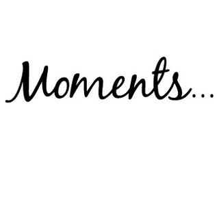 MOMENTSの画像