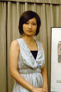 佐藤千亜妃の画像