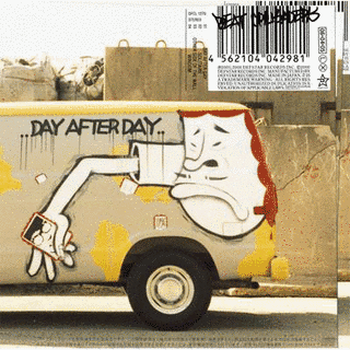 DAY AFTER DAY/SOLITAIREの画像