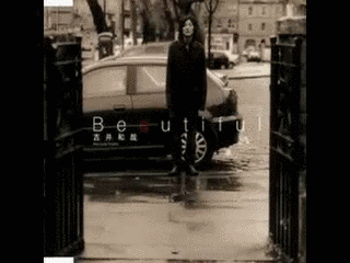 BEAUTIFULの画像