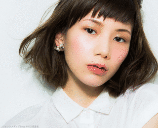 高橋由真の画像
