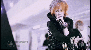 LET ME' CRAZY!!の画像