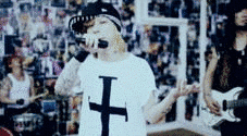 HEAVENLYの画像