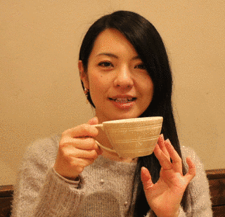 服部名々子の画像