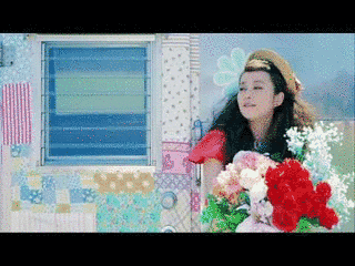 LIKE A FLOWERの画像