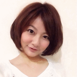 晴山由梨の画像