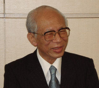 小堀桂一郎の画像