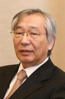 佐伯啓思の画像
