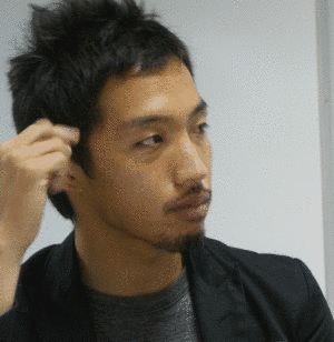 西田亮介の画像