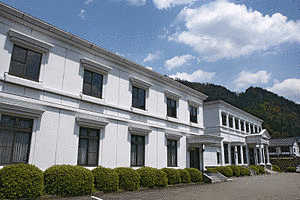 但陽信用金庫会館の画像