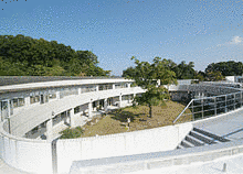成安造形大学の画像