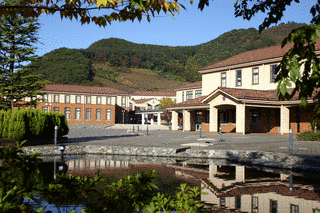 山梨英和大学の画像