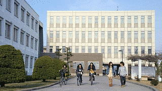 青森明の星短期大学の画像