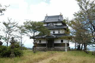 羽衣石城の画像