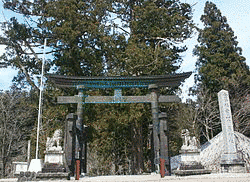 白山中居神社の画像