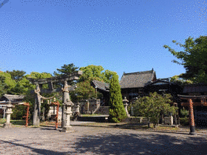 霊丘神社の画像