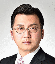 浦野靖人の画像