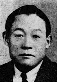 米窪満亮の画像