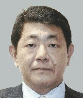 手塚仁雄の画像