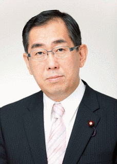 松本剛明の画像