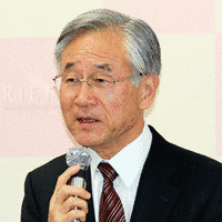 栗原祐幸の画像