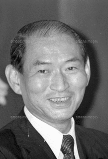 鳩山威一郎の画像