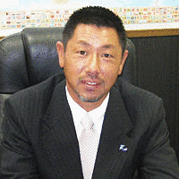 平井義一の画像