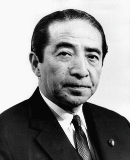福田篤泰の画像