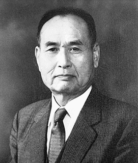 内山龍雄の画像