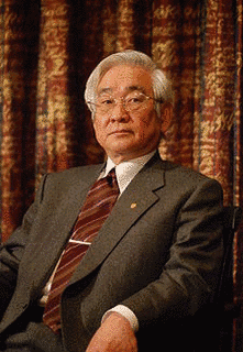 益川敏英の画像