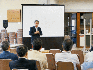 山本明の画像