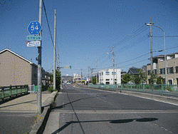 埼玉県道・東京都道104号川口草加線の画像