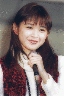 山崎亜弥子の画像