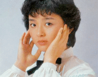 金井夕子の画像